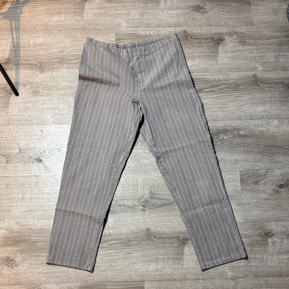 Isaac Mizrahi Gray Striped Women's Leggings